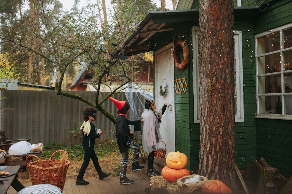 Halloween Etiquette